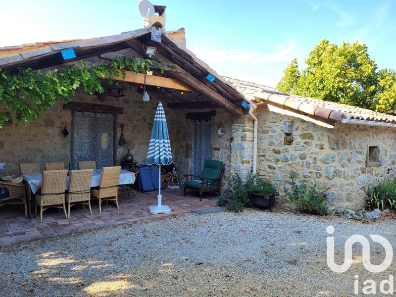 Maison - 111 m² - 5 pièces