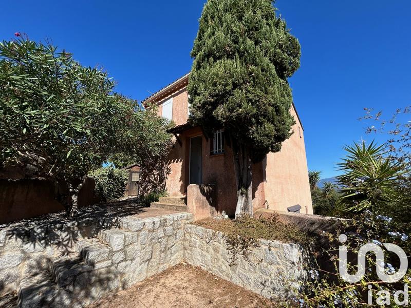 Maison - 74 m² - 4 pièces