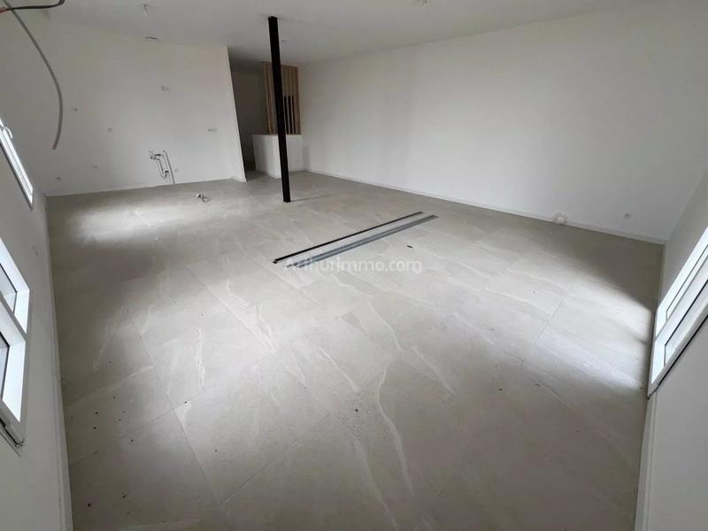 Appartement - 111 m² - 4 pièces