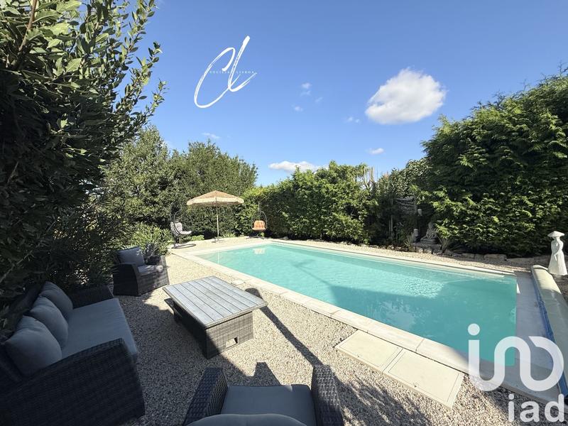 Maison - 360 m² - 13 pièces