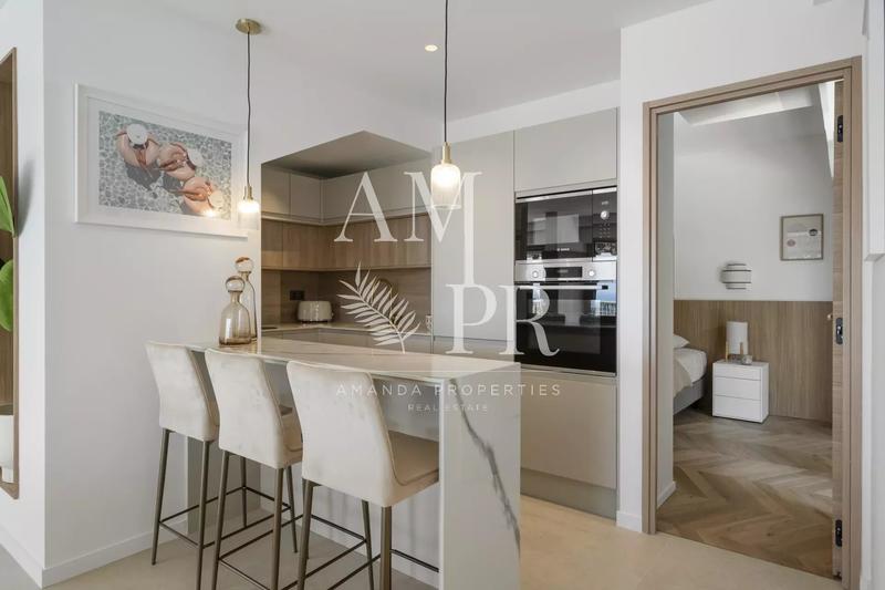 Appartement - 120 m² - 5 pièces