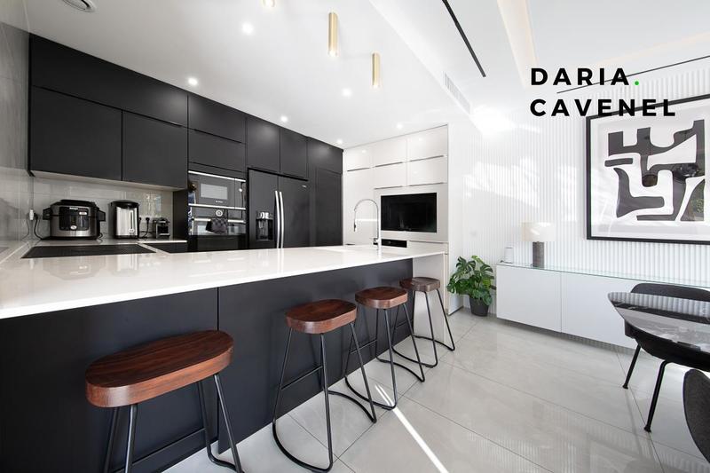 Pavillon - 250 m² - 7 pièces