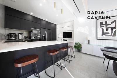 Pavillon - 250 m² - 7 pièces