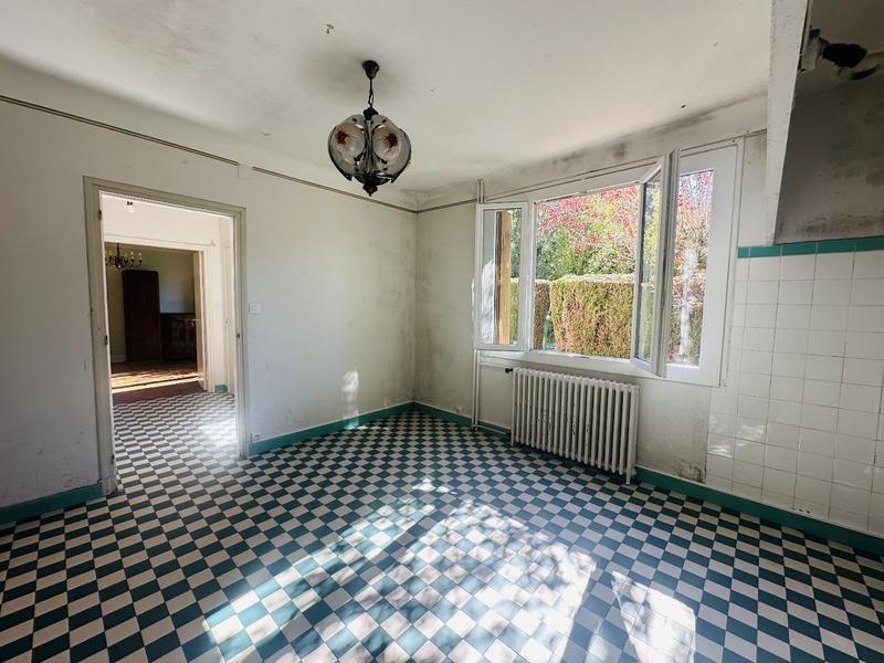 Maison - 93 m² - 4 pièces