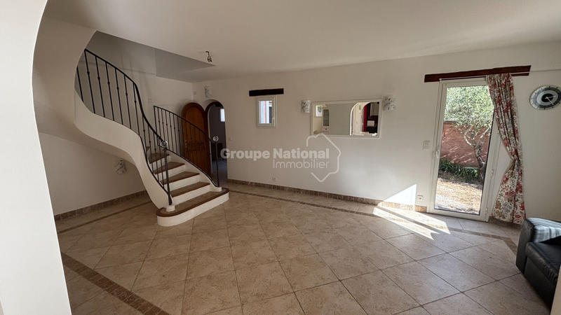 Villa - 168 m² - 6 pièces