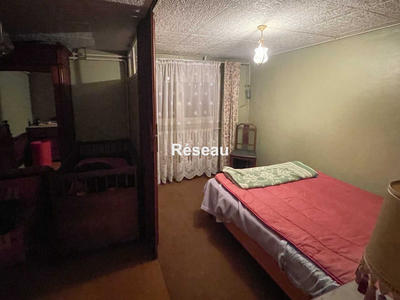 Maison traditionnelle - 73 m² - 4 pièces