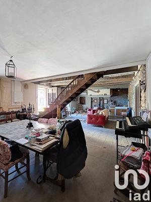 Maison de village - 247 m² - 8 pièces