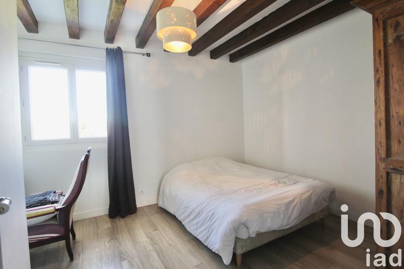 Maison - 212 m² - 9 pièces