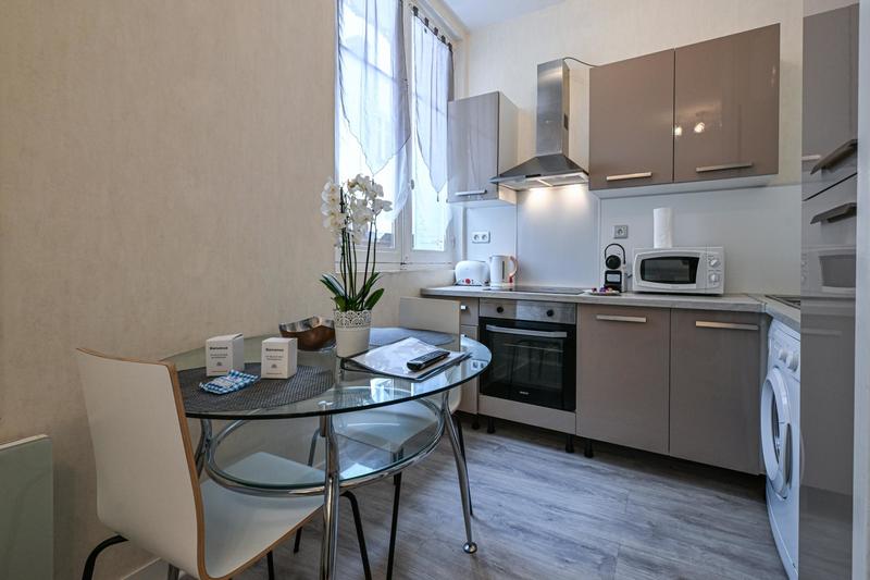 Appartement - 80 m² - 4 pièces