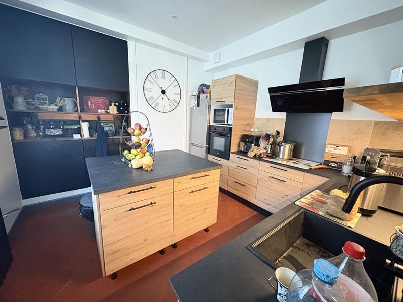 Maison - 88 m² - 3 pièces