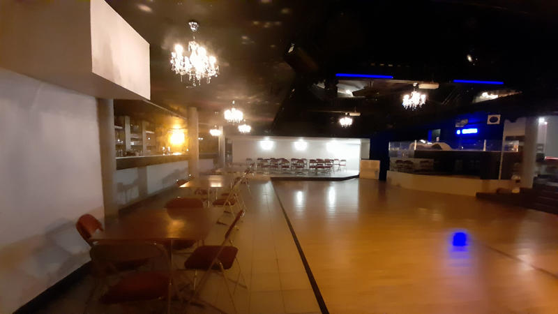 Fonds de commerce - Local commercial - 460 m²