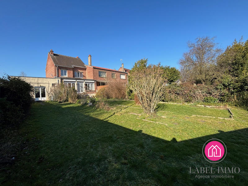 Maison - 150 m² - 8 pièces