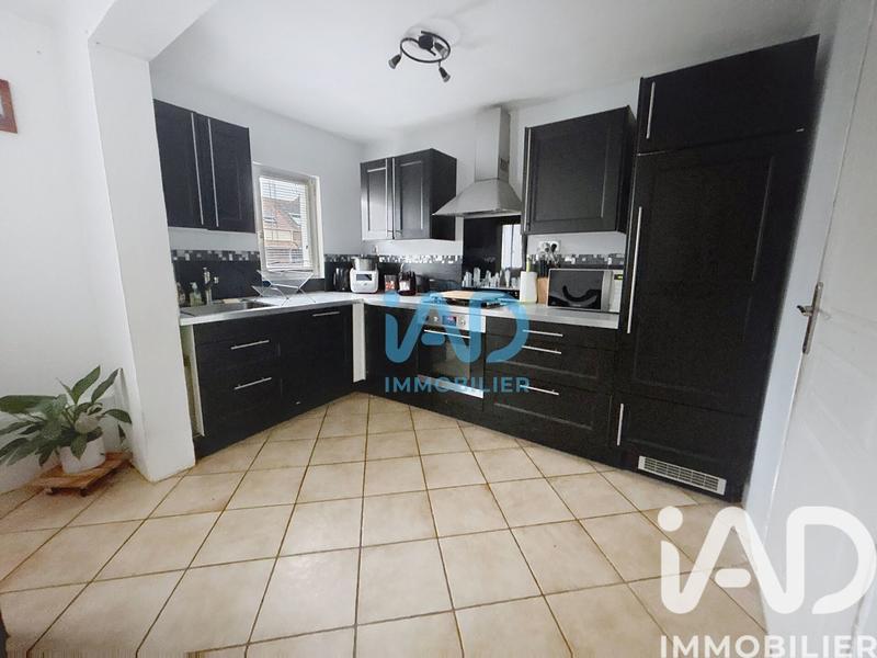 Maison - 93 m² - 6 pièces