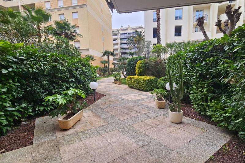 Appartement - 131 m² - 5 pièces