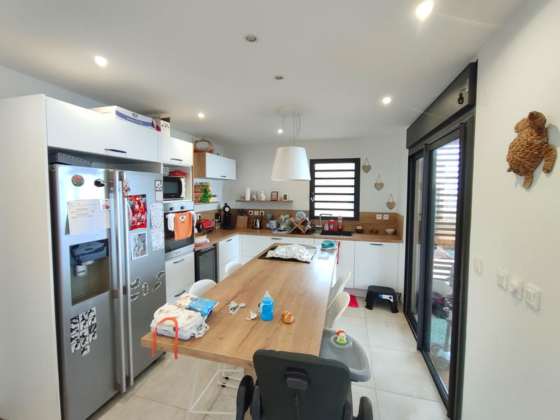 Maison - 85 m² - 4 pièces