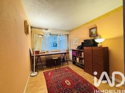 Appartement - 104 m² - 5 pièces