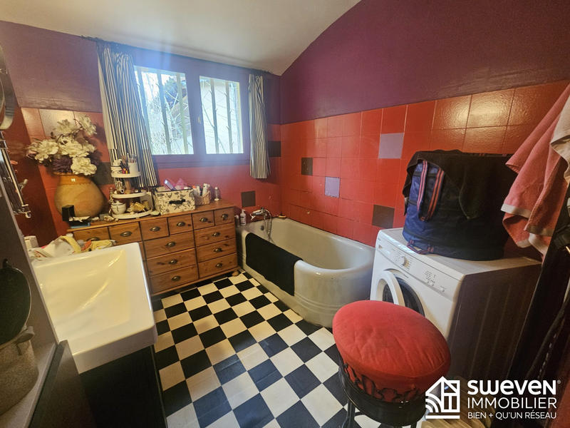 Maison ancienne - 210 m² - 6 pièces