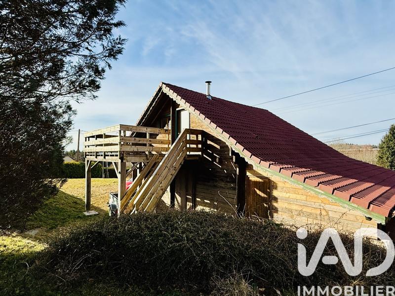 Maison - 230 m² - 7 pièces