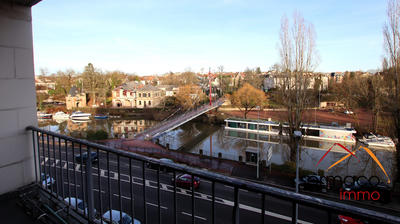 Appartement - 80 m² - 4 pièces