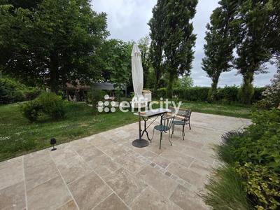 Maison - 127 m² - 5 pièces