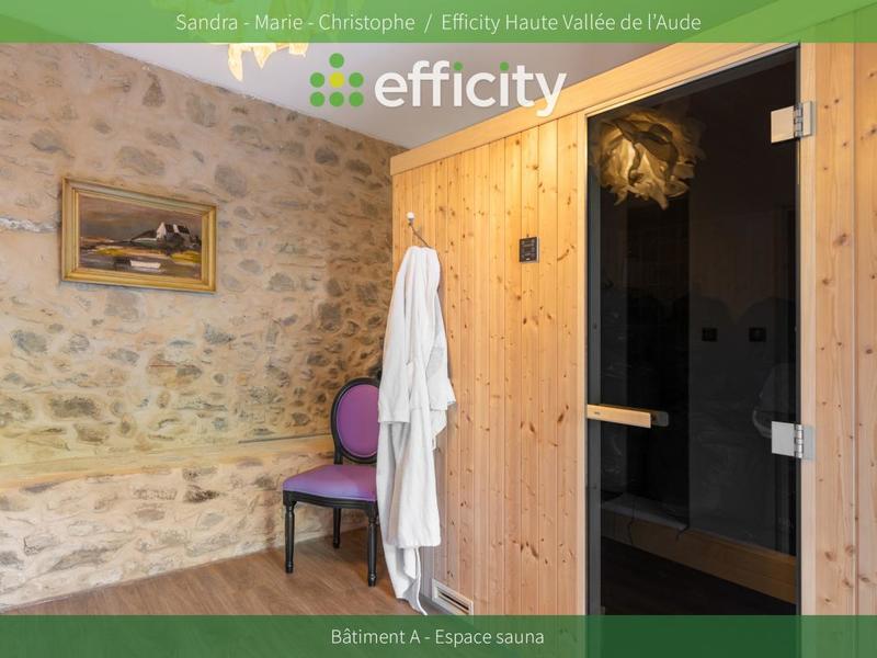 Mas - 416 m² - 15 pièces