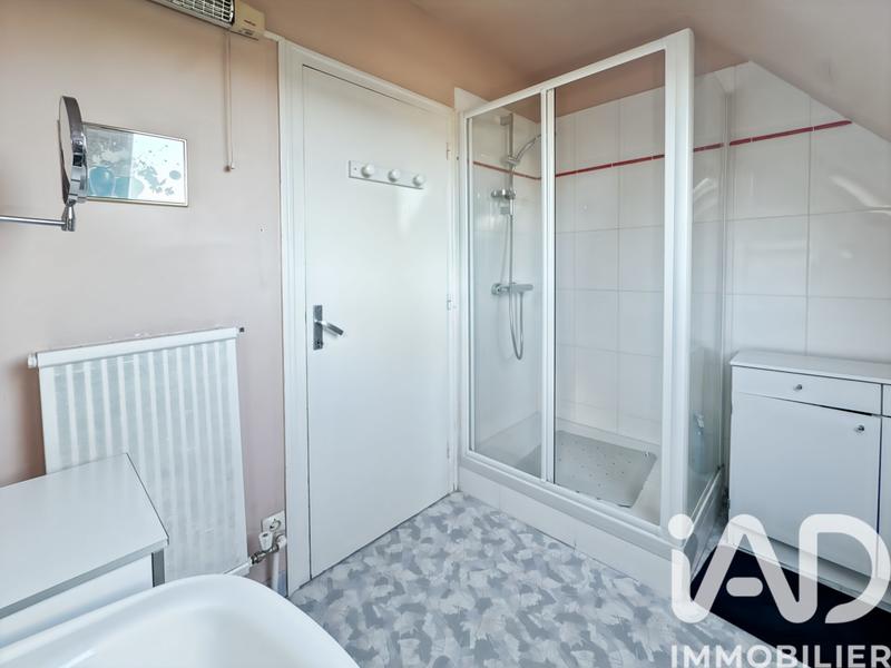 Maison - 94 m² - 4 pièces