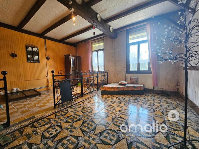 Maison - 161 m² - 7 pièces