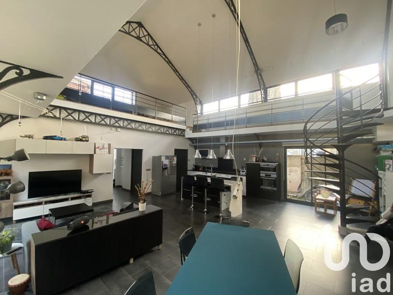 Appartement - 212 m² - 5 pièces