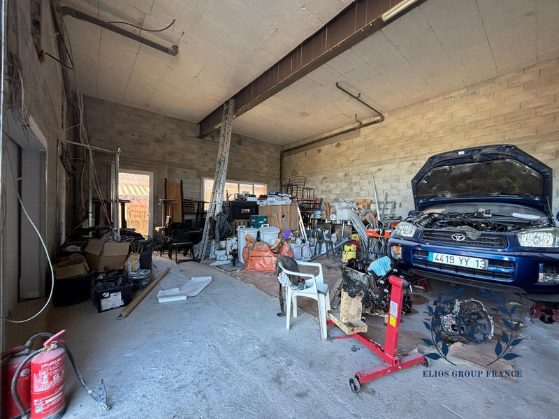 Local commercial - 720 m²