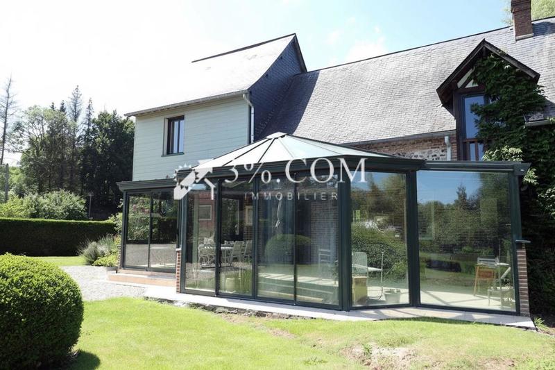 Demeure - 153 m² - 6 pièces