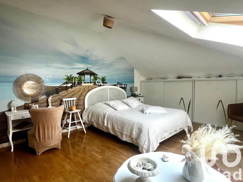 Appartement - 91 m² - 4 pièces