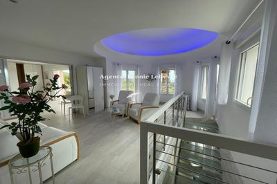 Maison - 145 m² - 5 pièces