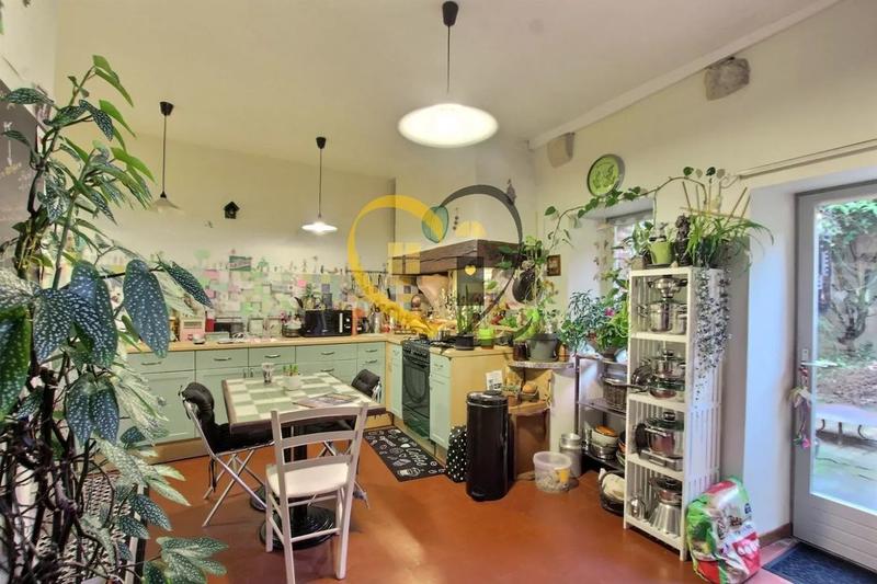 Maison de village - 138 m² - 5 pièces