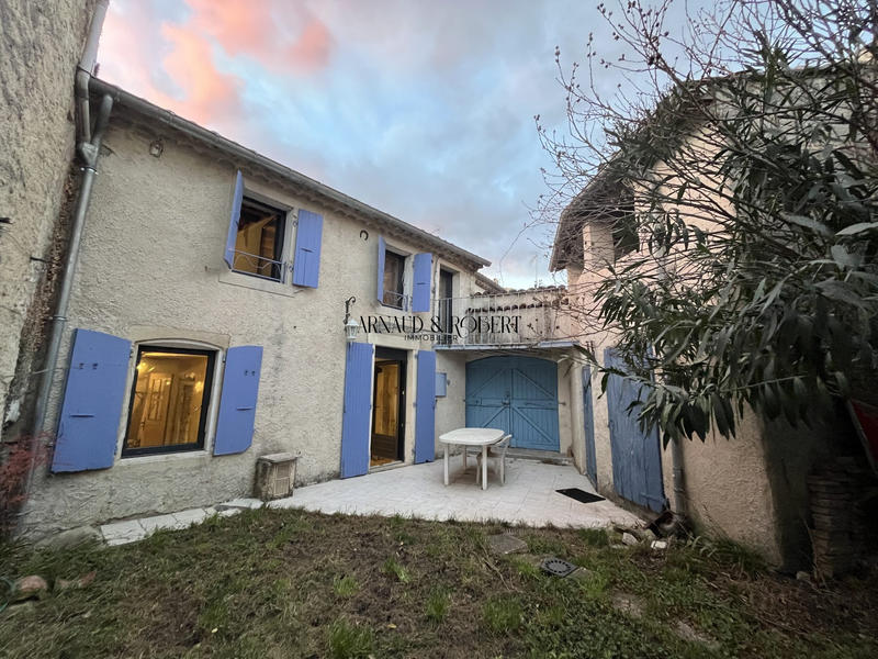 Maison - 80 m² - 5 pièces