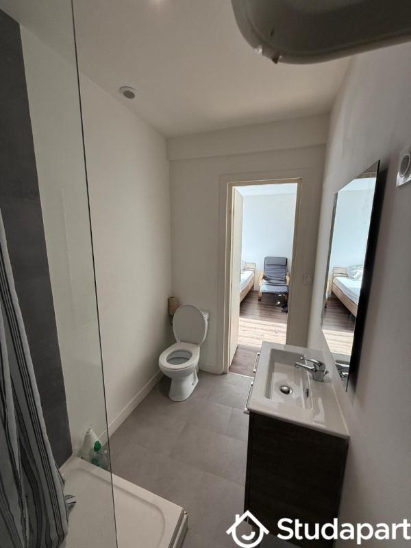 Chambre - 20 m² - 1 pièce