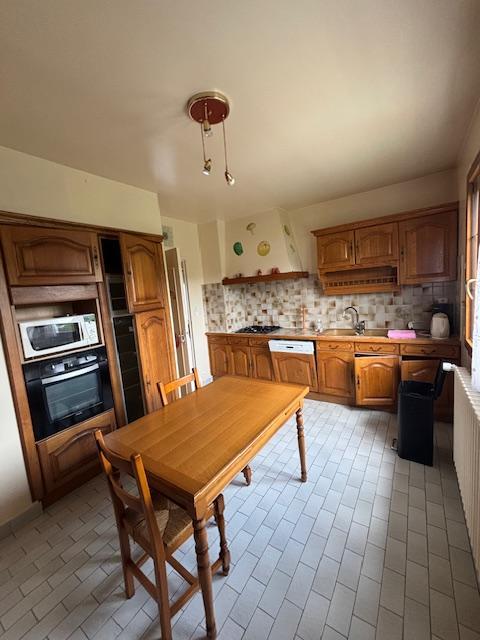 Pavillon - 135 m² - 6 pièces