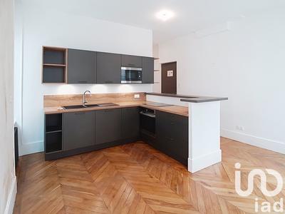 Appartement - 98 m² - 5 pièces