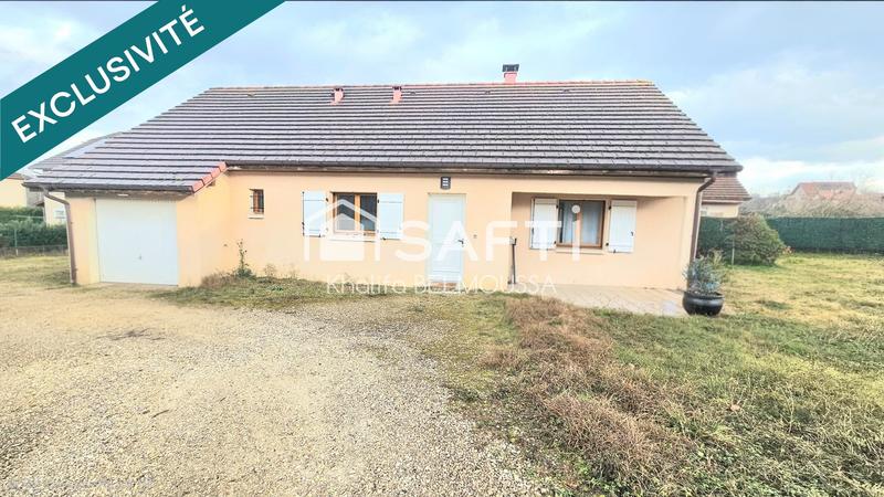 Maison - 90 m² - 5 pièces