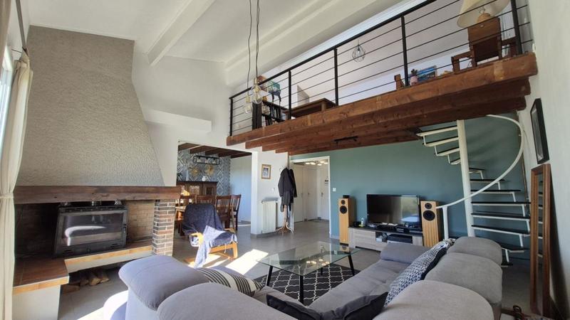 Maison - 146 m² - 7 pièces