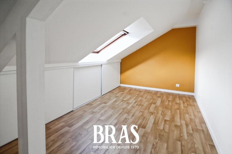 Maison - 87 m² - 5 pièces
