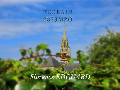 Terrain - 2 373 m²