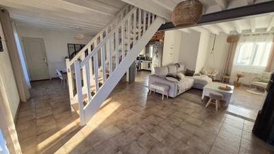 Maison - 120 m² - 4 pièces