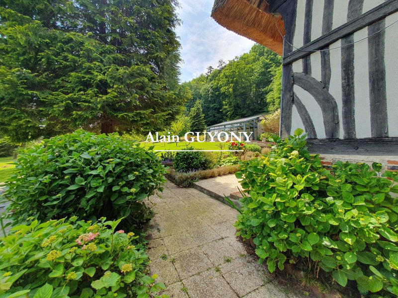 Maison - 208 m² - 7 pièces