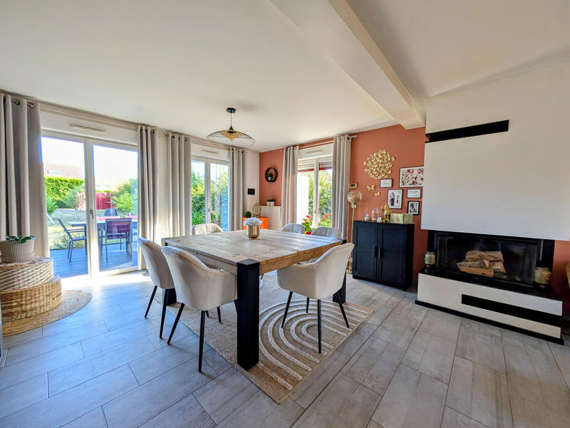 Maison - 145 m² - 7 pièces