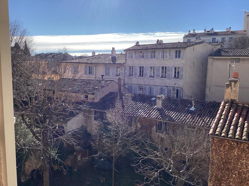 Appartement - 172 m² - 6 pièces