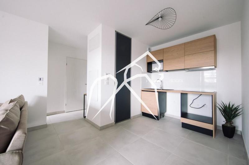 Appartement ancien - 58 m² - 3 pièces