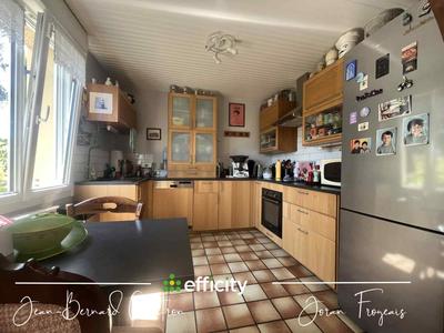 Maison - 135 m² - 8 pièces