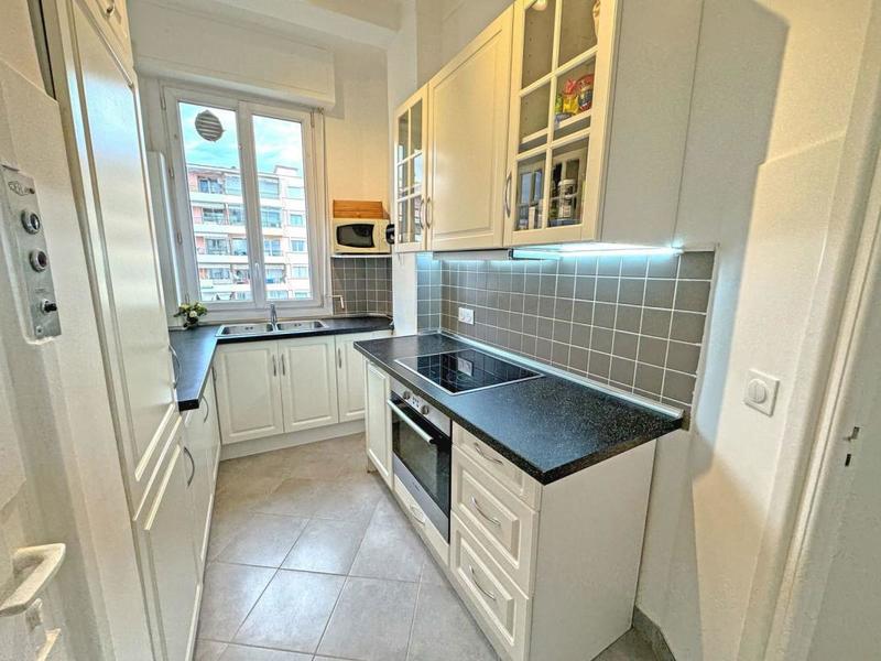 Appartement - 90 m² - 3 pièces