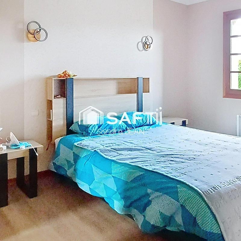 Maison - 143 m² - 5 pièces