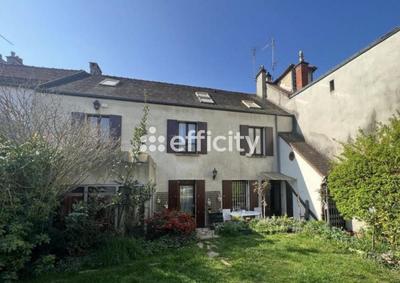 Maison - 189 m² - 8 pièces